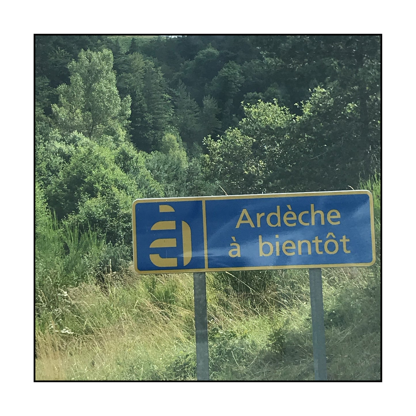 T-SHIRT ARDECHE / OUTSIDE