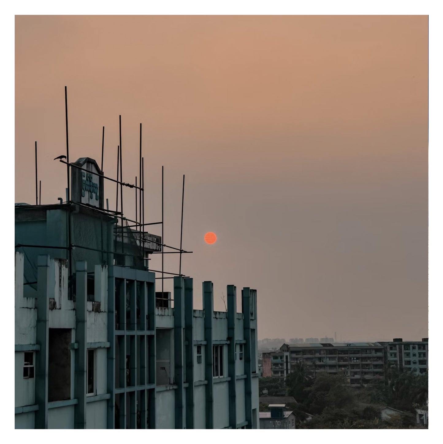 Birmanie - Original peint à la main sur céramique