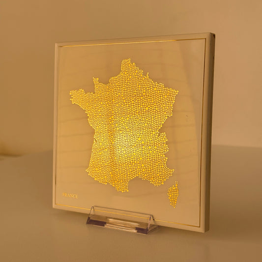 Carreau de faïence - France en or avec inscription / Thomas Bertrand Paris