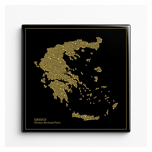 Carreau de faïence noir - Grèce en or avec inscription / Thomas Bertrand Paris