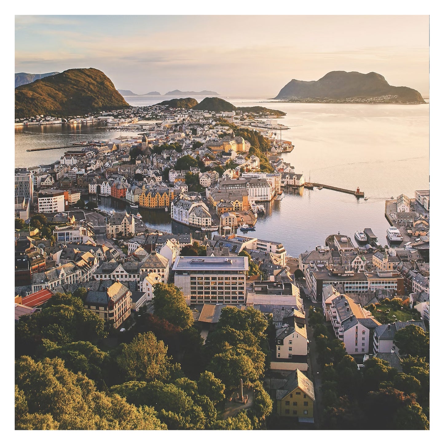 Norvège - Original peint à la main sur céramique