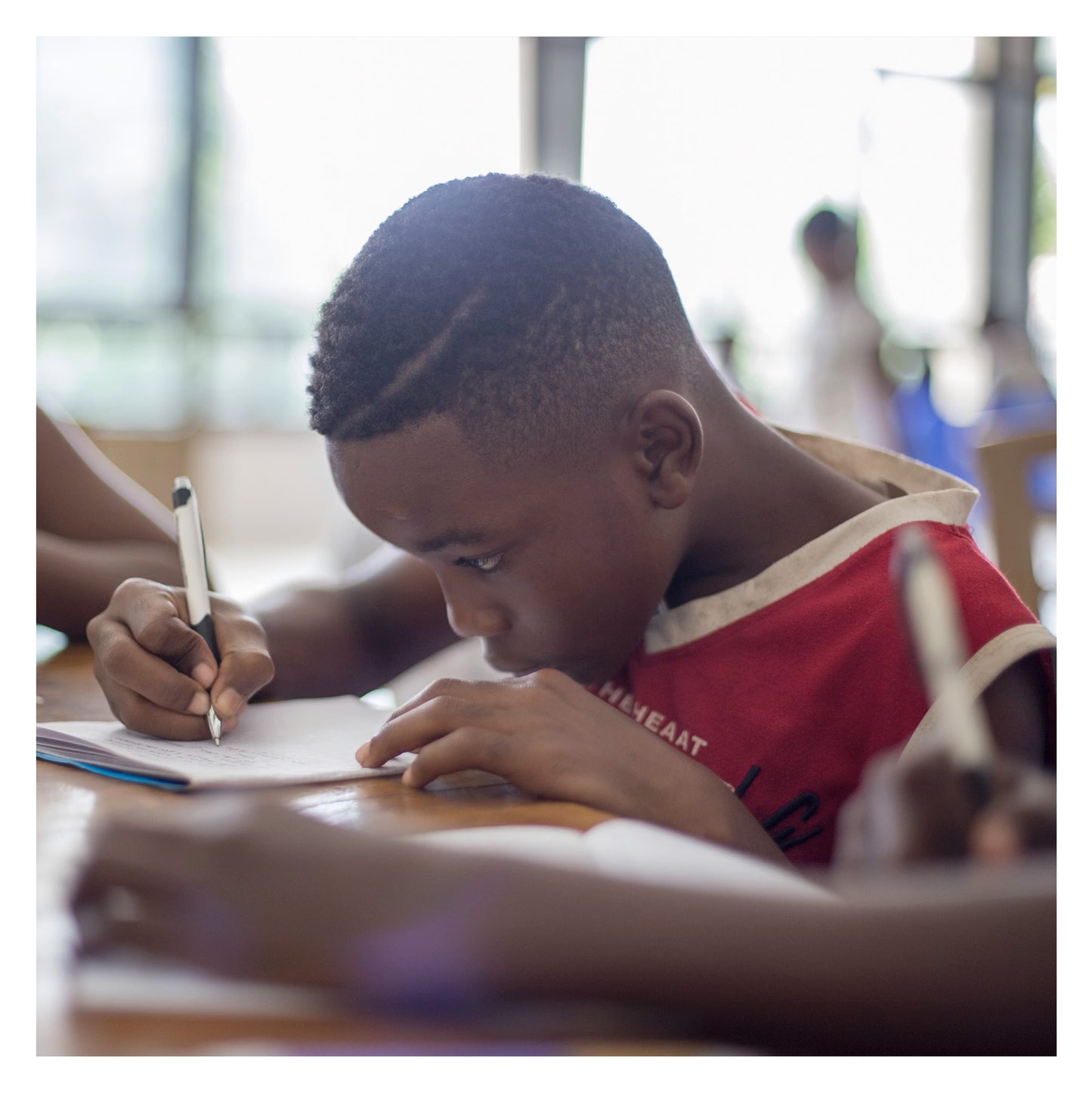 Guinée-Equatoriale - Original peint à la main sur céramique